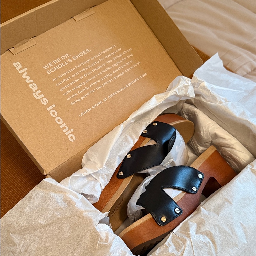 Dr. Scholl's Original Max Too, Black Lea, Leather Platform Clog Sandal Wood Sole